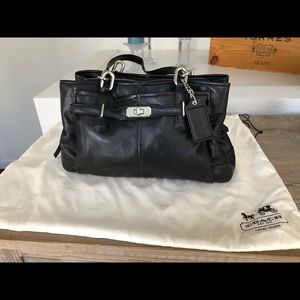 Coach black leather pocketbook